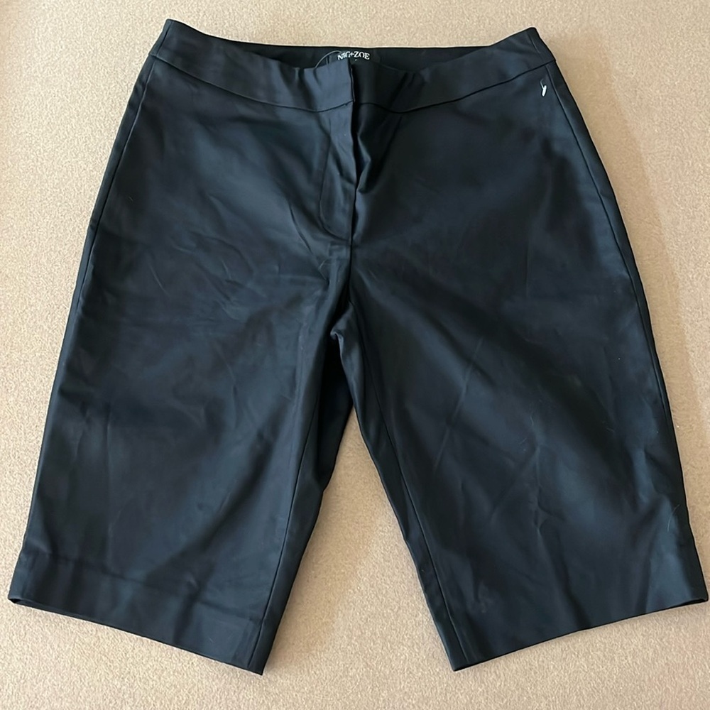 NIC + ZOE NWOT Bermuda Black Shorts- Size 2 - Picture 3 of 11